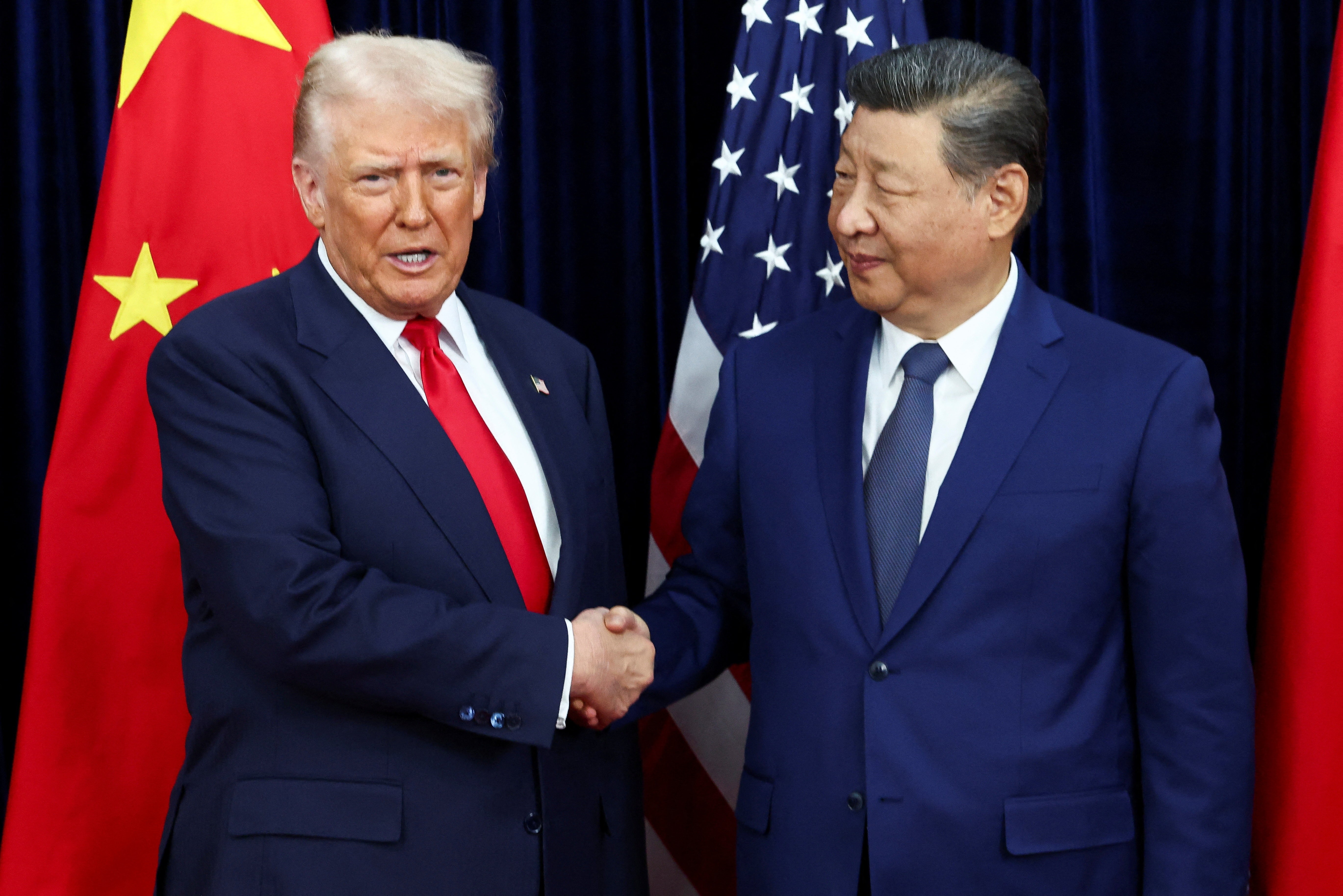 Trump chega à China para visita oficial; SIGA